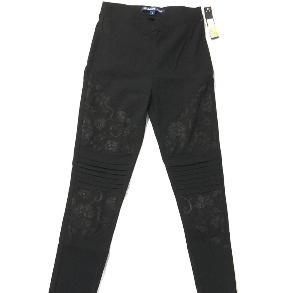 Black floral lace pattern leggings